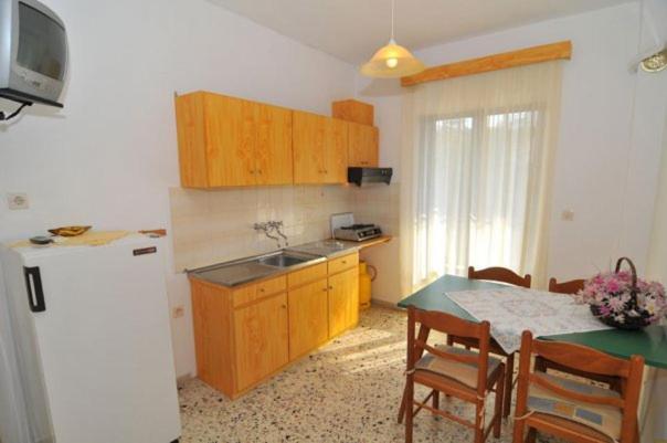 Eva Apartments Limenaria  Exterior photo